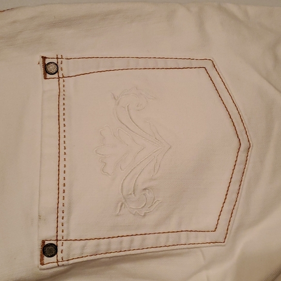 CAbi White Jeans - Picture 7 of 10